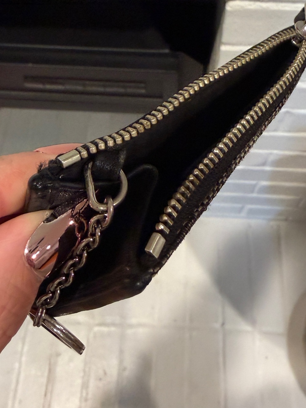 Vintage Coach! - Picture 3 of 14